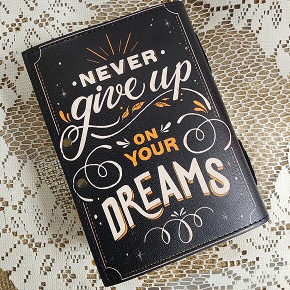 Vintage Style Leather Journal Never Give Up on Your Dream Notebook 5 x7 - Picture 2 of 7